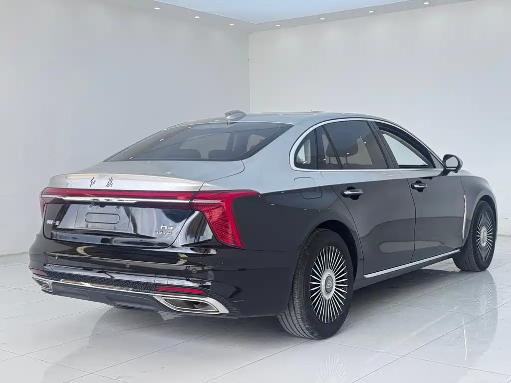 Hongqi H5 2023 1.5T DCT Zhilian Qiyue Edition купить на сайте DeffCars