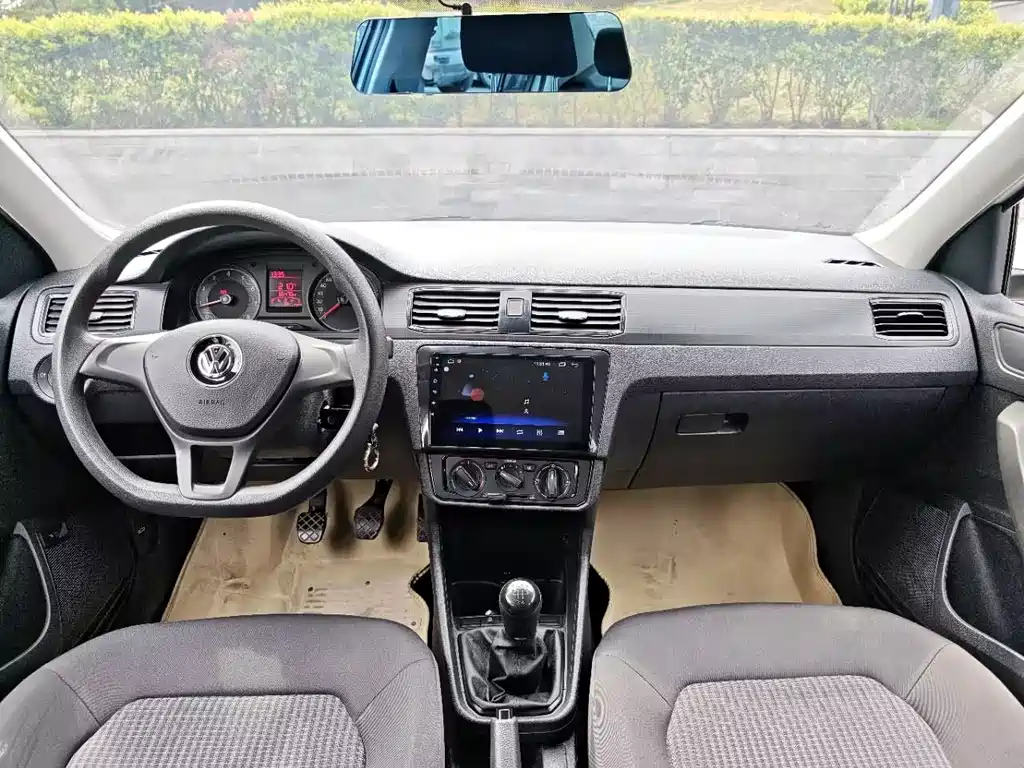 Santana 2021 1.5L Manual Fashion Edition купить на сайте DeffCars