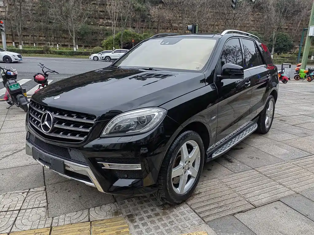 Mercedes-Benz M-Class 2012 ML 350 Luxury Model купить на сайте DeffCars