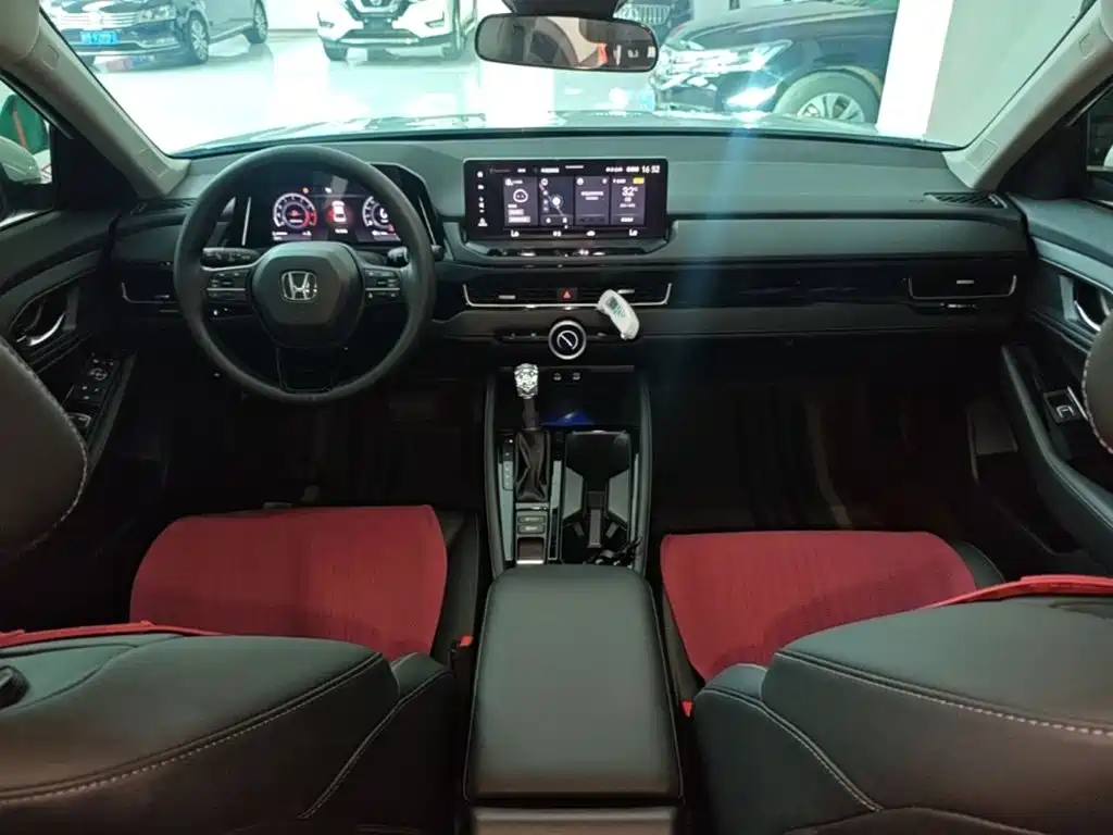 Inspire 2025 260TURBO Elite Edition купить на сайте DeffCars