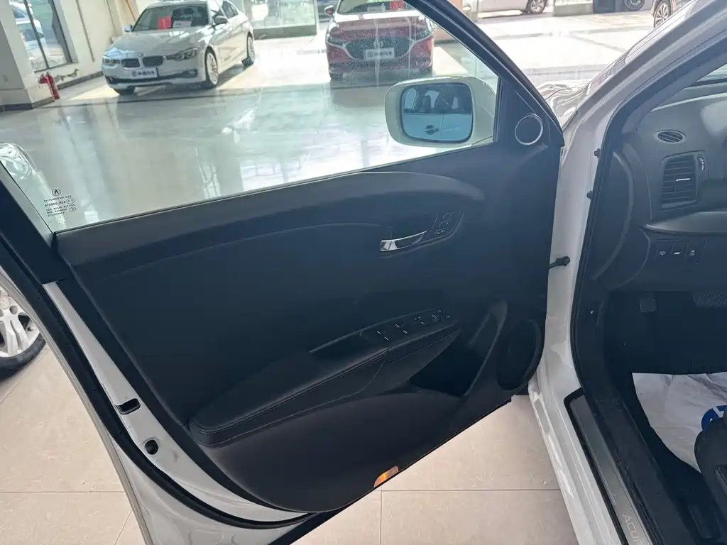 Acura RDX imported 2013 3.0L two-wheel drive elite version купить на сайте DeffCars