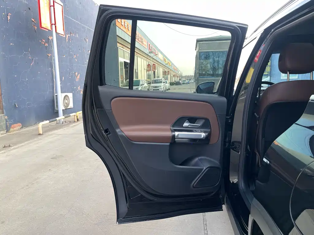 Mercedes-Benz GLB 2023 GLB 220 Fashion Model купить на сайте DeffCars