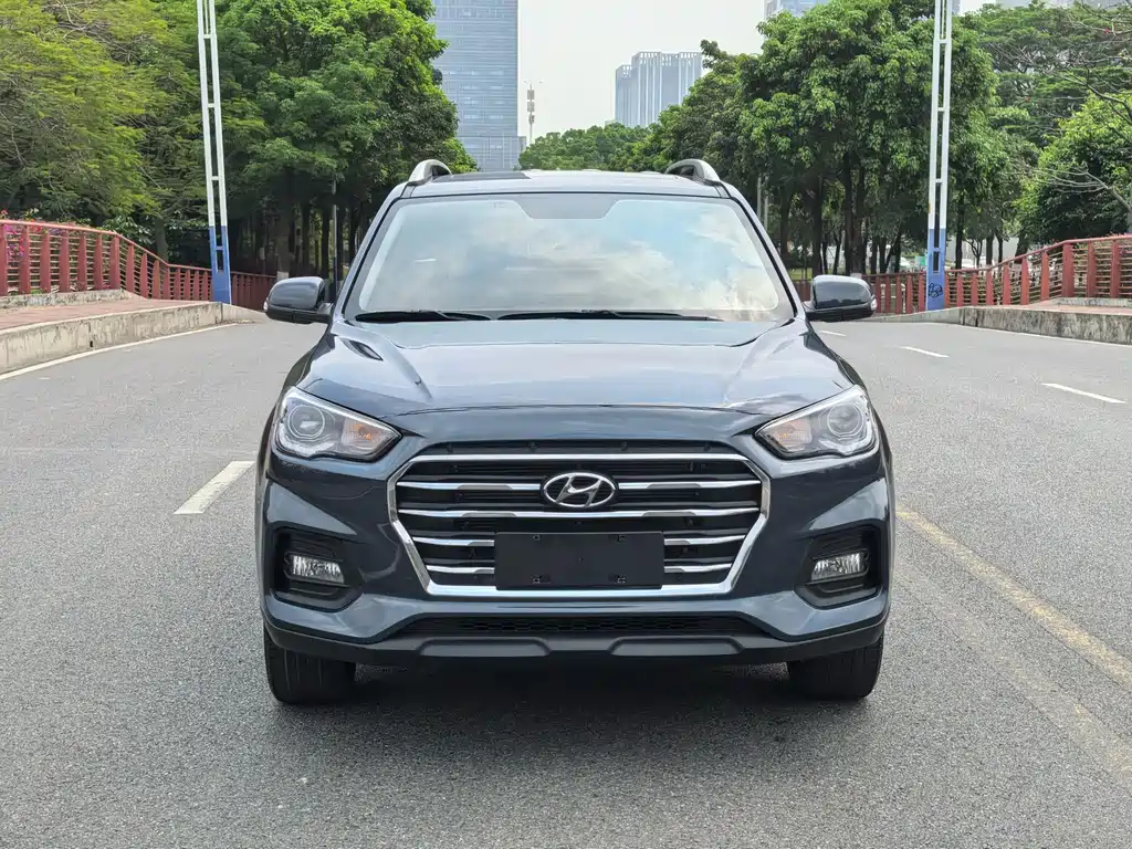 Beijing Hyundai ix35 2019 2.0L automatic two-wheel drive Zhiyong·Enjoy Edition National VI купить на сайте DeffCars