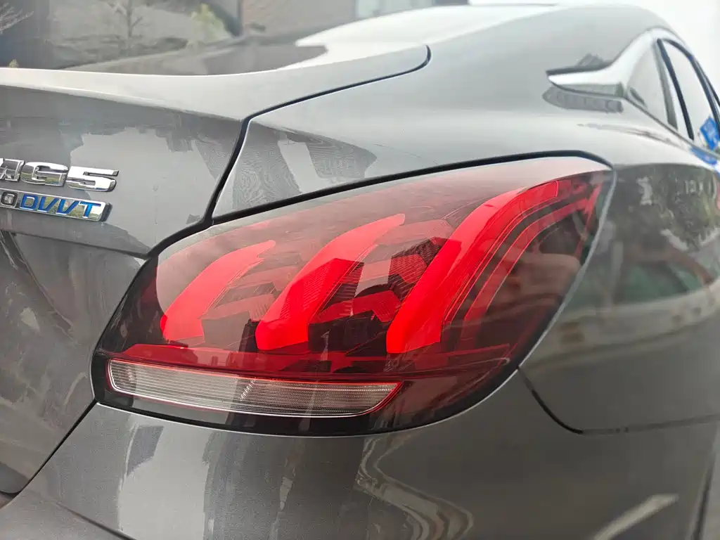 MG5 2022 180DVVT CVT Youth Deluxe Edition купить на сайте DeffCars
