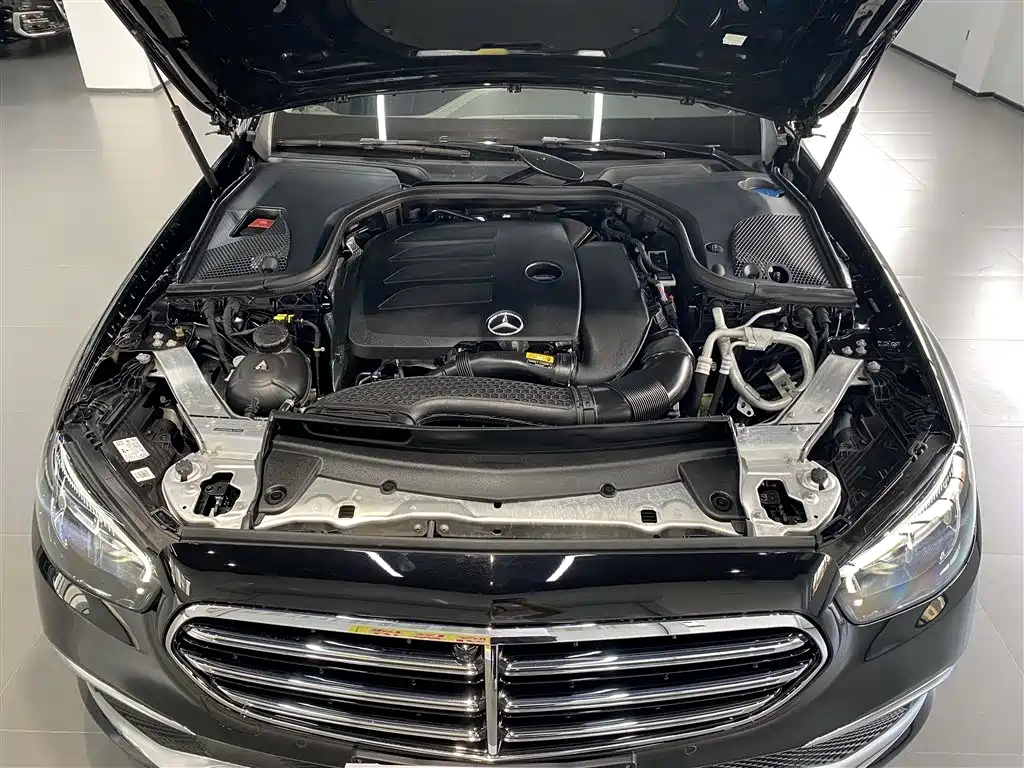 Mercedes-Benz E-Class 2022 E 300 L Luxury Model купить на сайте DeffCars