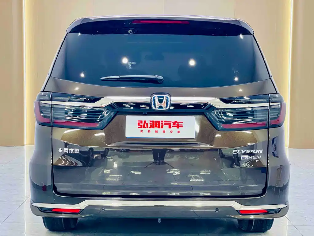 Alison 2022 2.0L e:HEV Deluxe Edition купить на сайте DeffCars