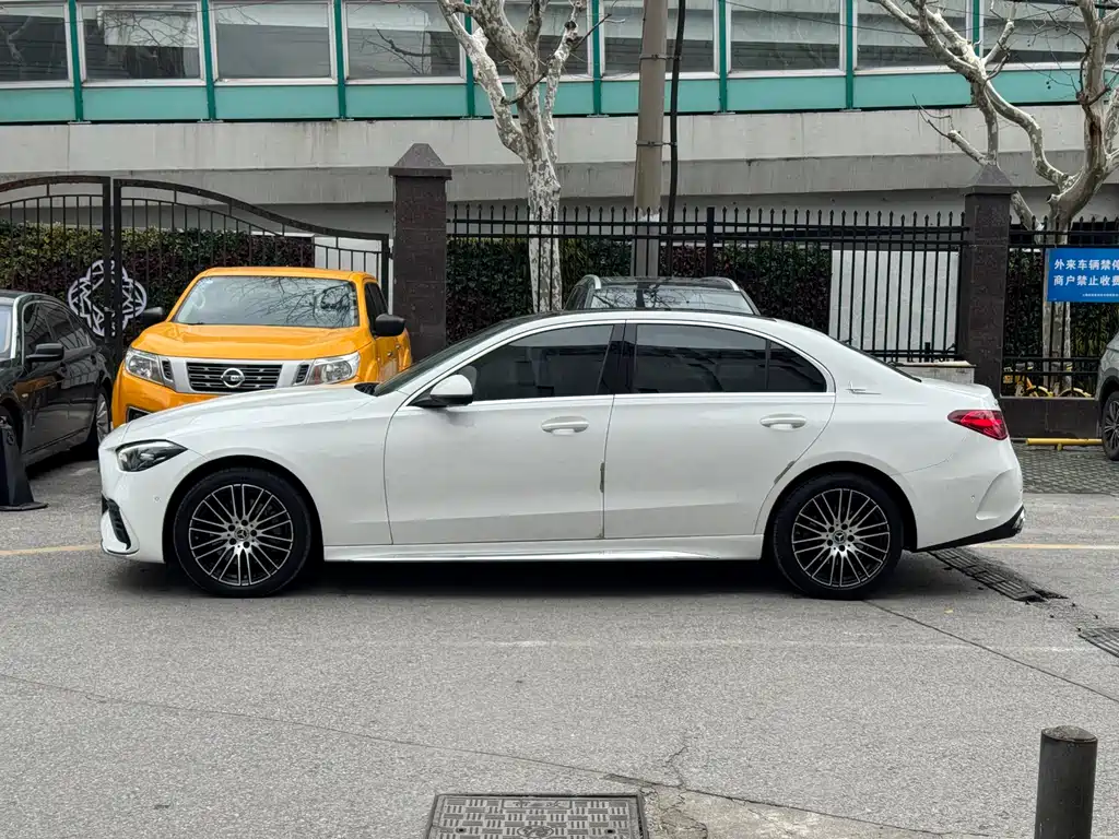 Mercedes-Benz C-Class 2022 facelift C 260 L sports version купить на сайте DeffCars