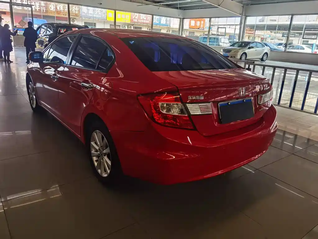Civic 2012 1.8L Automatic Deluxe Edition купить на сайте DeffCars