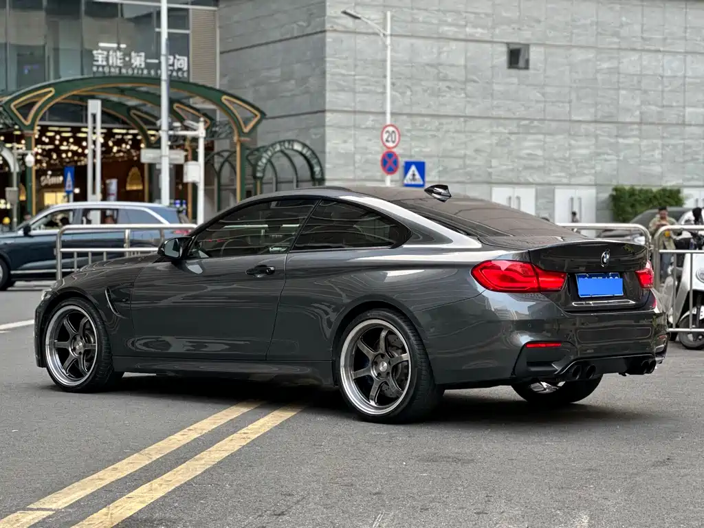 BMW M4 2019 M4 Coupe Racing Edition купить на сайте DeffCars