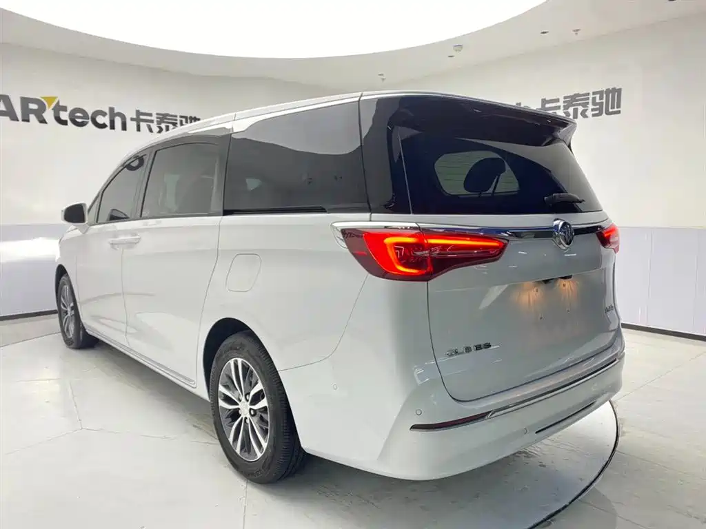 Buick GL8 2023 ES Lu Zun Exclusive Model купить на сайте DeffCars