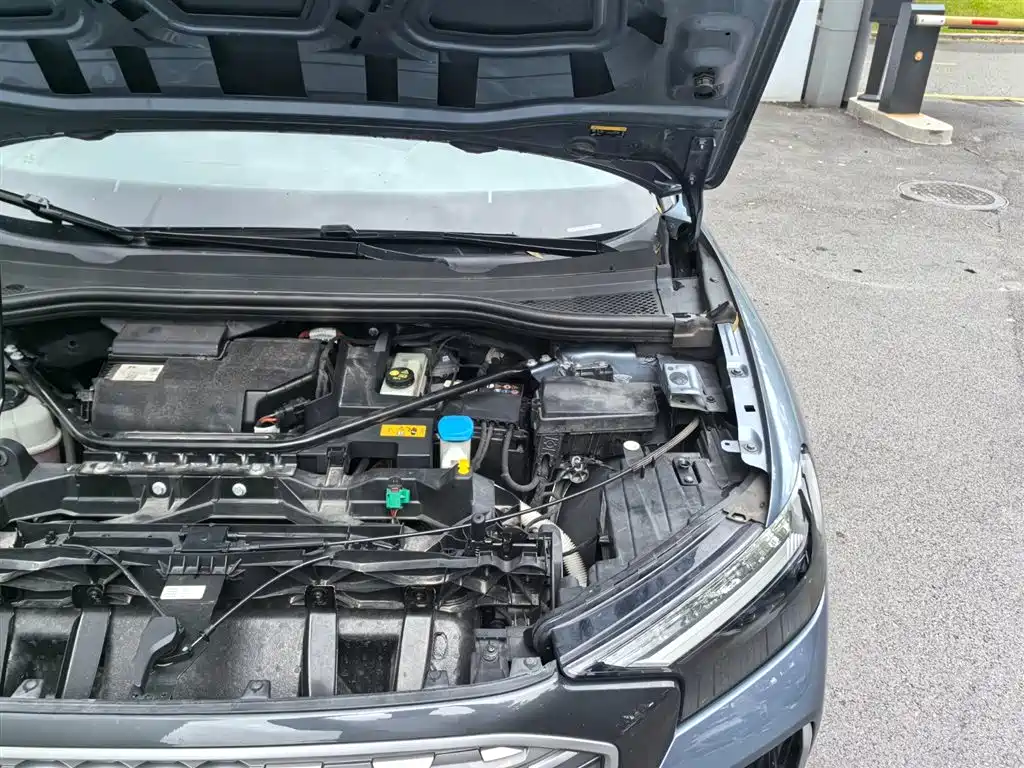 Audi Q4 e-tron 2023 50 e-tron quattro creation version купить на сайте DeffCars