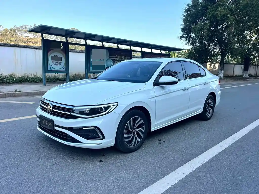 Bora 2023 200TSI DSG Smart Travel Edition купить на сайте DeffCars
