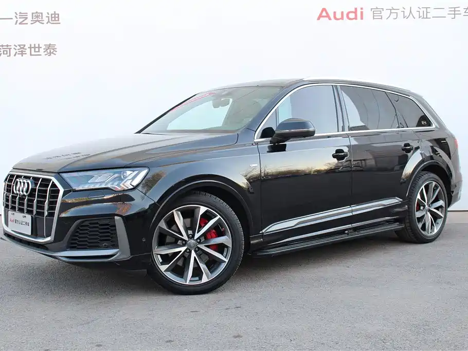 Audi Q7 2021 55 TFSI quattro S line sports version купить на сайте DeffCars