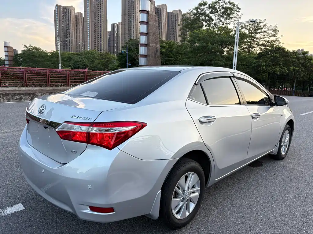 Corolla 2014 1.6L CVT GL купить на сайте DeffCars
