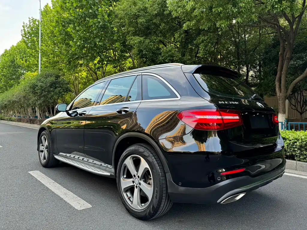 Mercedes-Benz GLC 2018 GLC 260 4MATIC luxury model купить на сайте DeffCars