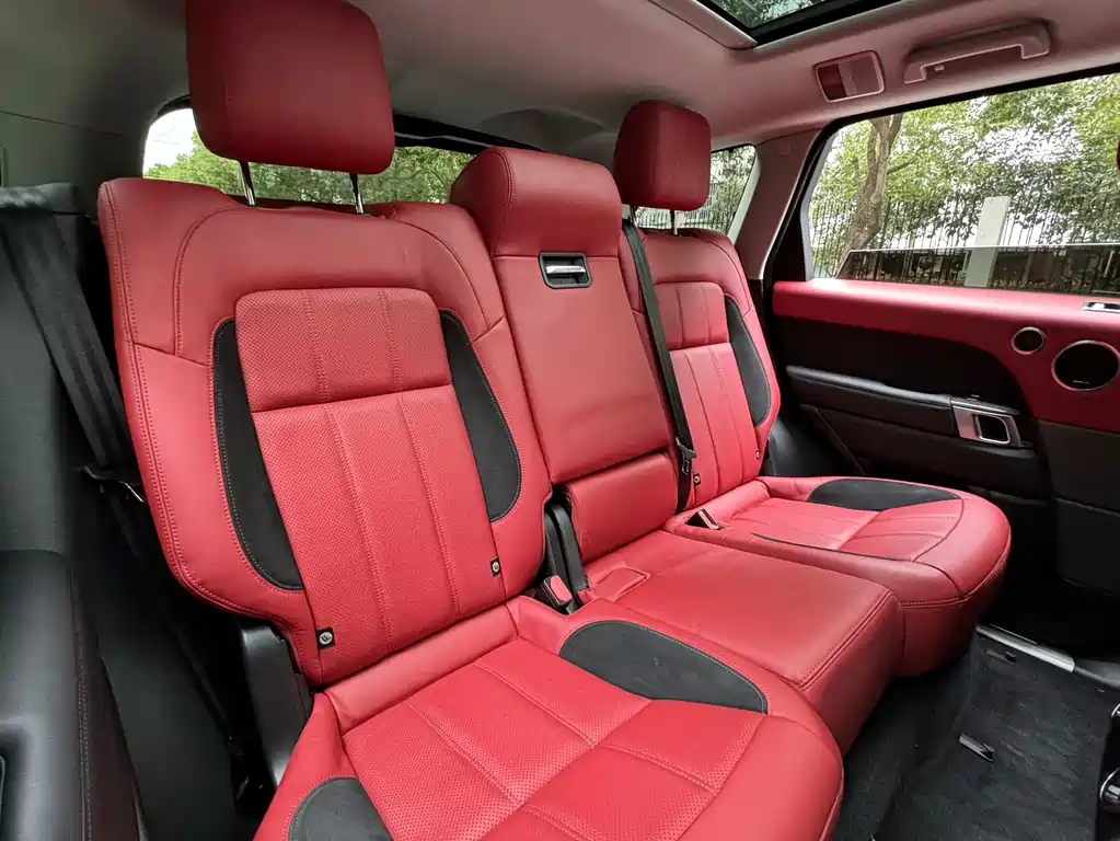 Range Rover Sport 2021 3.0 L6 Black Edition купить на сайте DeffCars