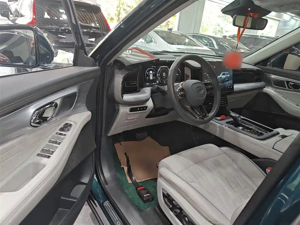 Trumpchi GS8 2022 Dual Engine Series 2.0TM Four-wheel Drive Premium Edition (Six Seats) купить на сайте DeffCars