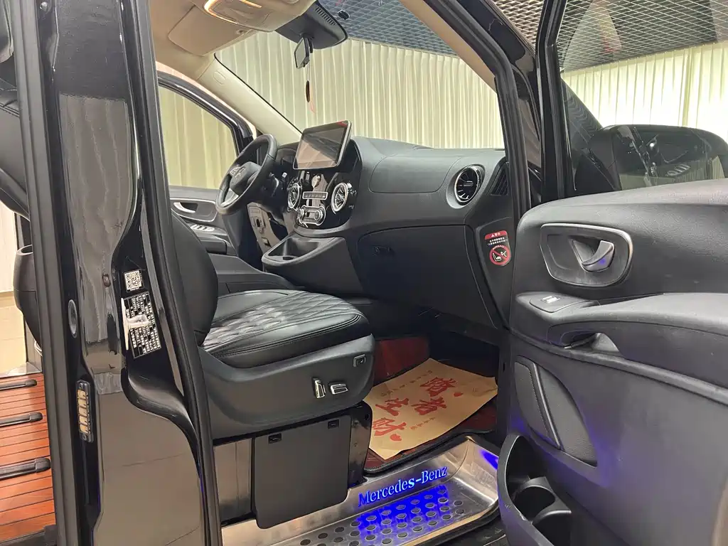 Vito 2021 2.0T Elite Edition 7 seats купить на сайте DeffCars