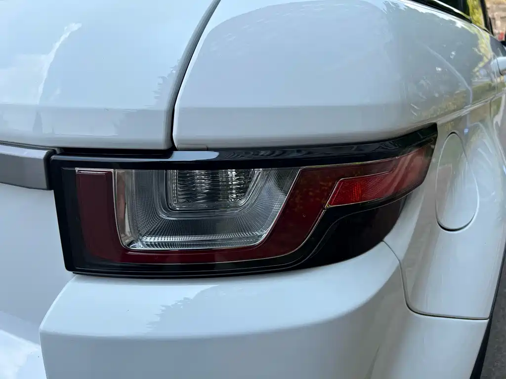 Range Rover Evoque 2018 240PS SE Zhiyao Edition купить на сайте DeffCars