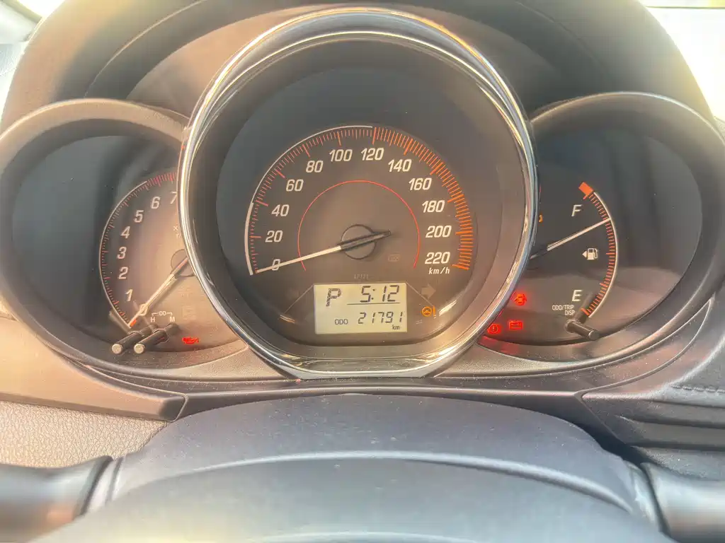 YARiS L Zhixuan 2021 Zhixuan X 1.5L CVT leading version купить на сайте DeffCars