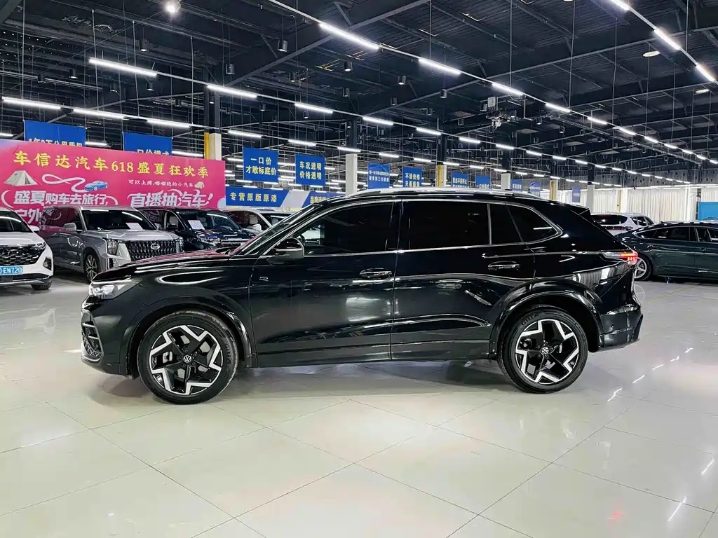 Tiguan L 2024 PRO 330TSI 2WD Intelligent Edition купить на сайте DeffCars