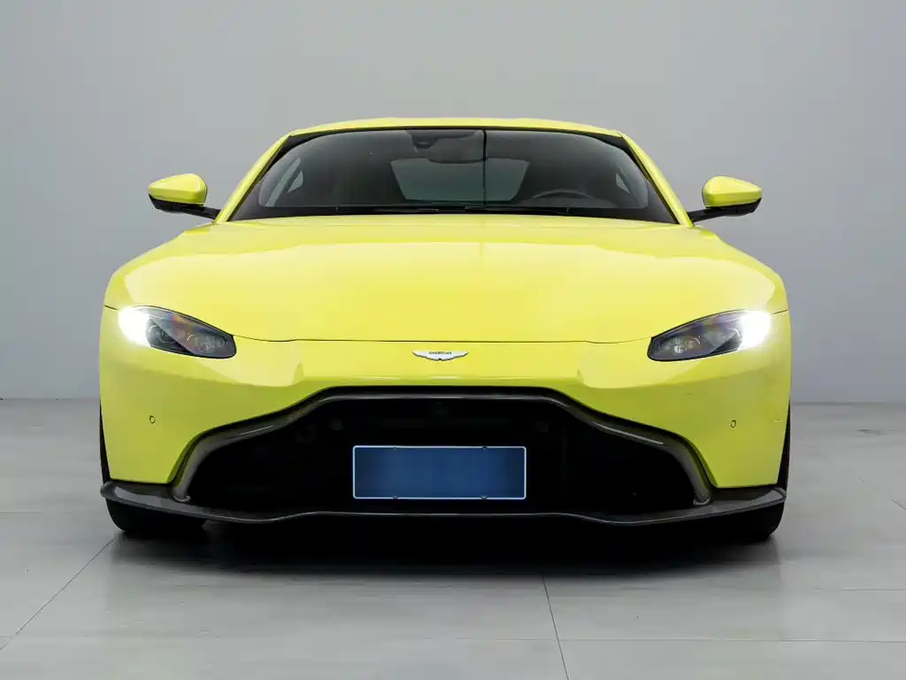 V8 Vantage 2018 4.0T Coupe купить на сайте DeffCars