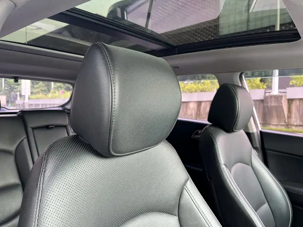 Beijing Hyundai ix25 2015 1.6L automatic two-wheel drive intelligent GLS купить на сайте DeffCars