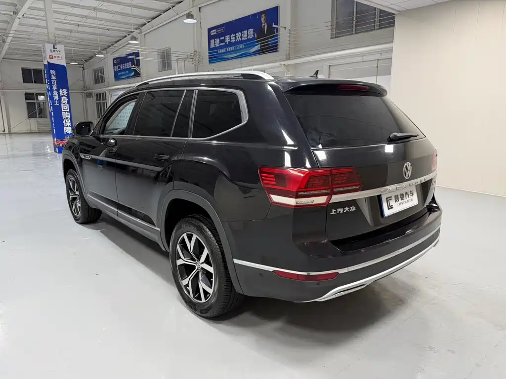 Touron 2020 380TSI four-wheel drive luxury version National VI купить на сайте DeffCars