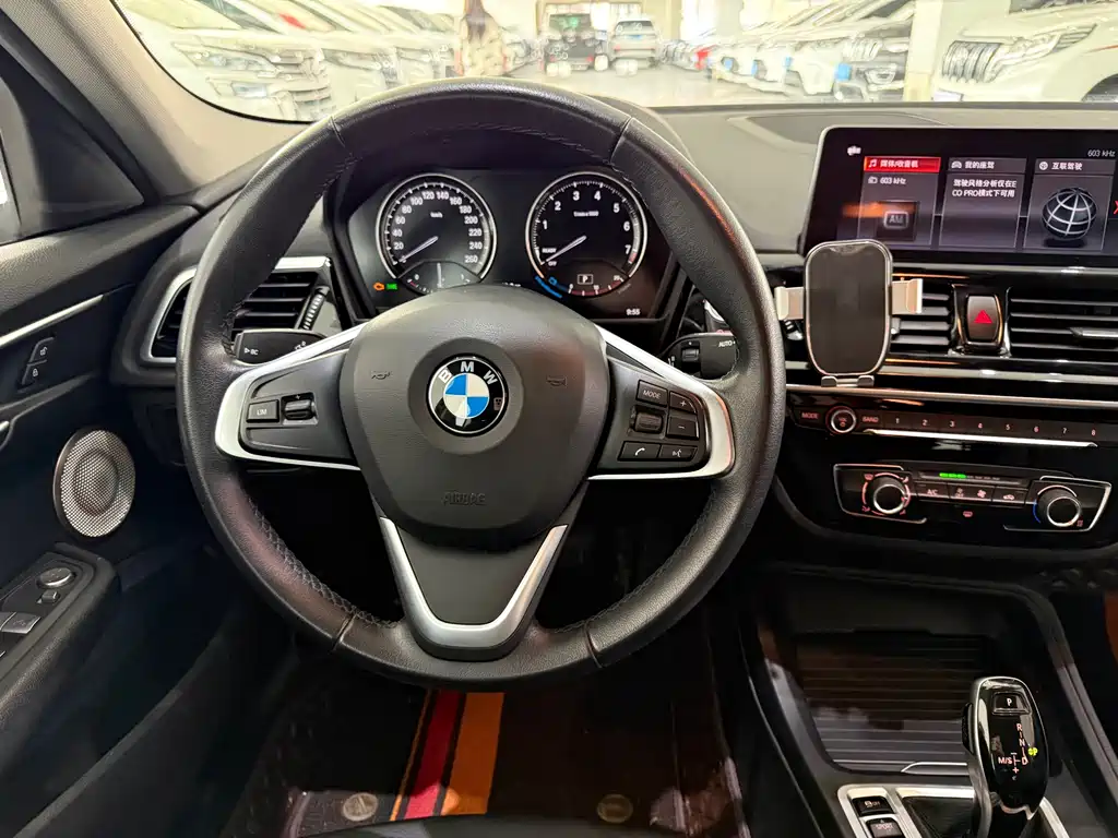 BMW 1 Series 2021 120i M Sports Edition купить на сайте DeffCars