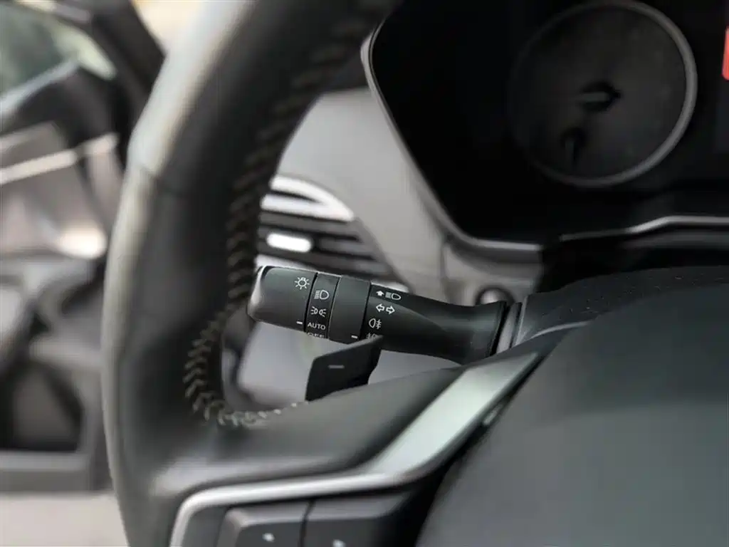 Outback 2021 2.5i Explorer Edition EyeSight купить на сайте DeffCars