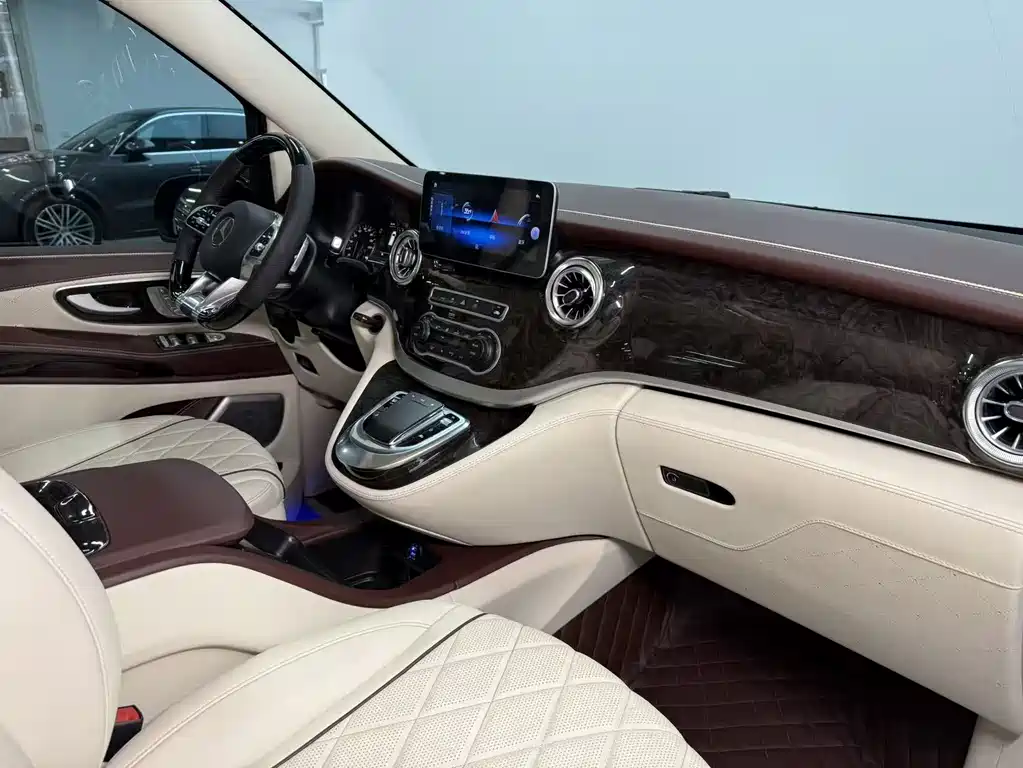 Vito 2021 2.0T Elite Edition 7 seats купить на сайте DeffCars