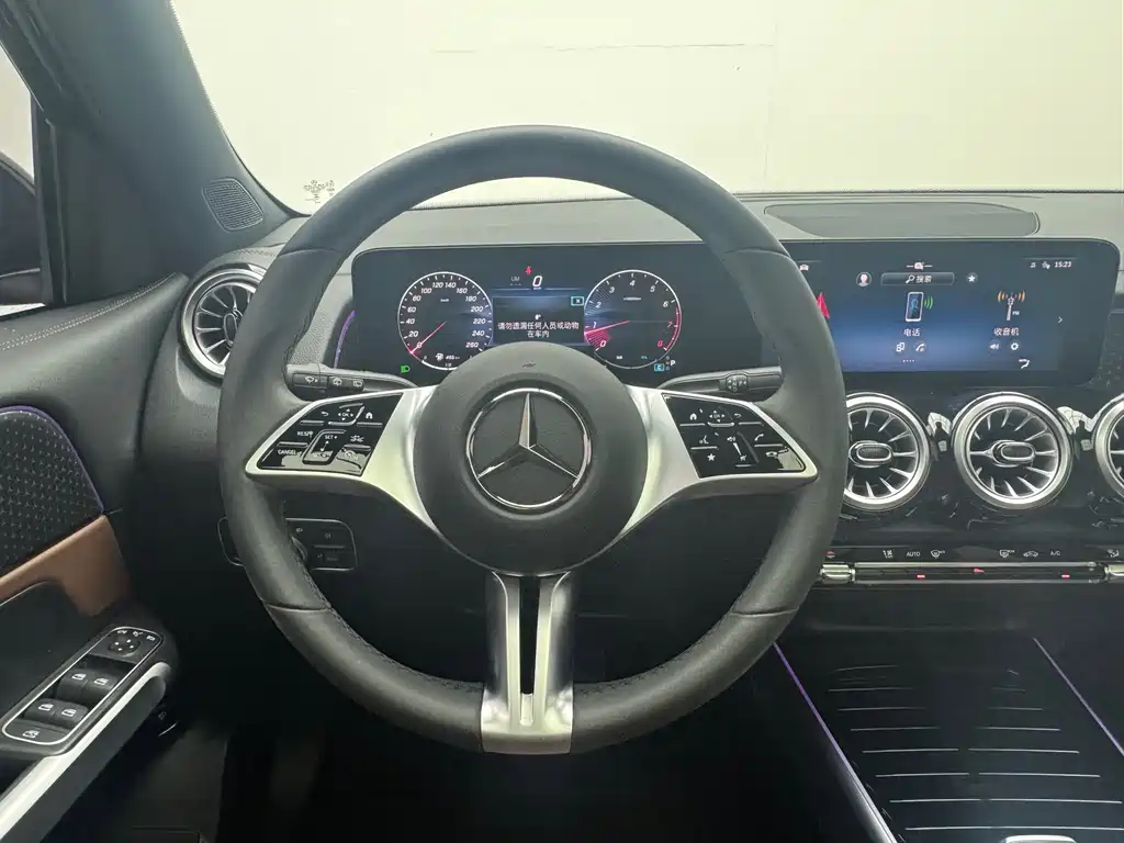 Mercedes-Benz GLB 2024 facelift GLB 220 fashion model купить на сайте DeffCars