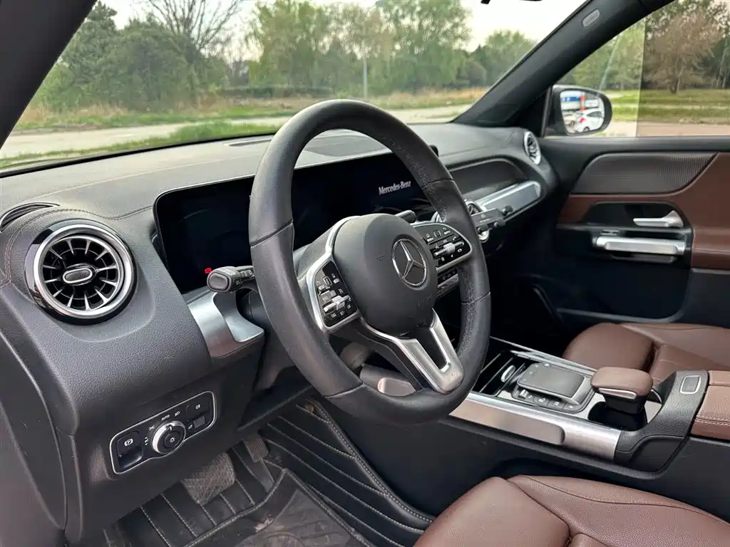 Mercedes-Benz GLB 2022 facelift GLB 200 fashion model купить на сайте DeffCars
