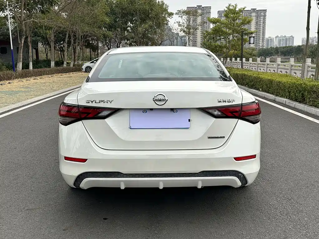 Sylphy 2021 1.6L XL CVT Enjoyment Edition купить на сайте DeffCars