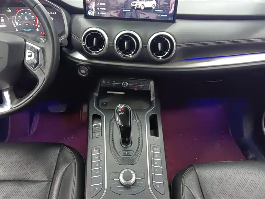 Weipai VV6 2020 2.0T 2WD Smart Enjoy+ купить на сайте DeffCars