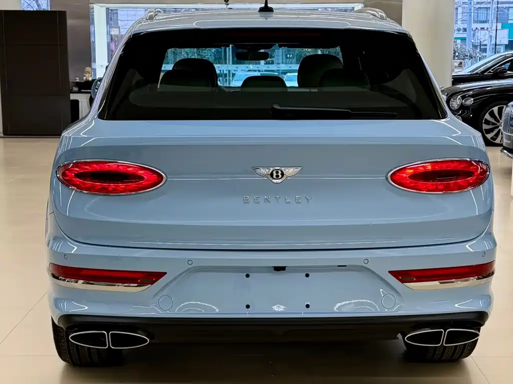 Bentayga 2026 4.0T V8 купить на сайте DeffCars