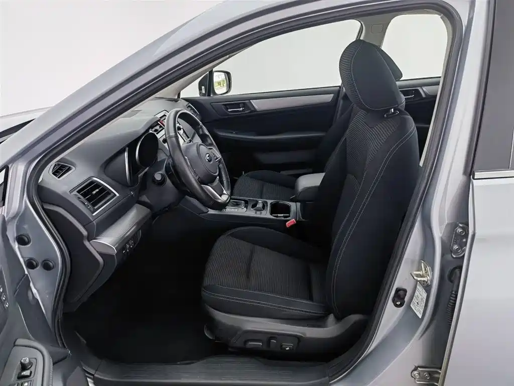 Legacy 2020 facelift 2.5i all-wheel drive stylish version купить на сайте DeffCars