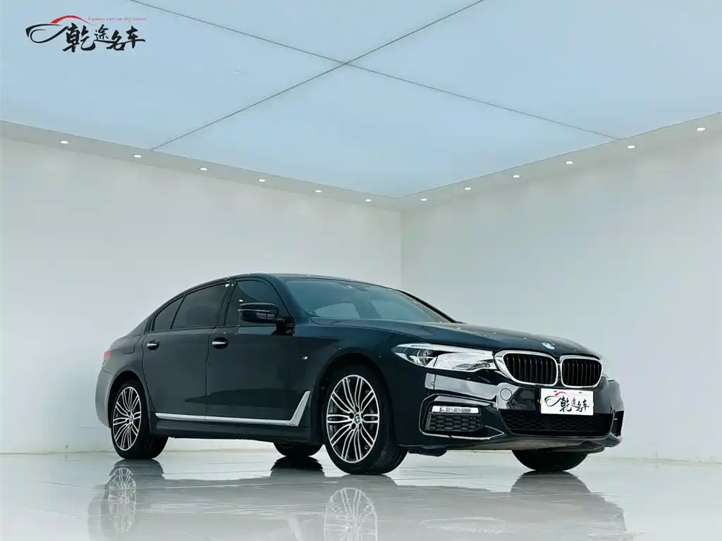 BMW 5 Series 2018 facelift 530Li leading M sports package купить на сайте DeffCars