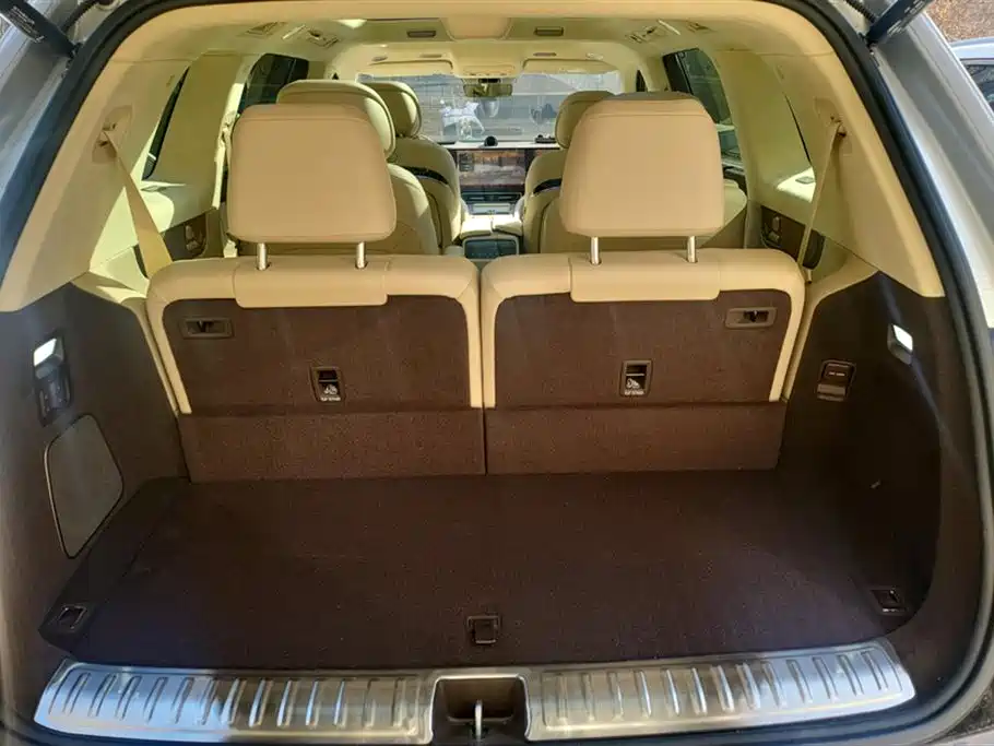 Wenjie M9 2024 extended range Ultra version 42kWh 6-seater version купить на сайте DeffCars