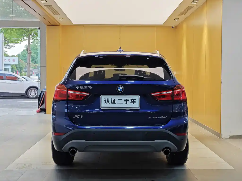 BMW X1 2019 sDrive20Li Leading Model купить на сайте DeffCars