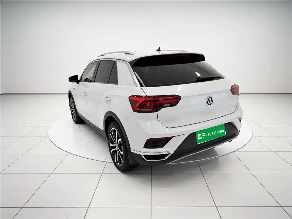 T-ROC 2020 280TSI DSG two-wheel drive comfort model купить на сайте DeffCars
