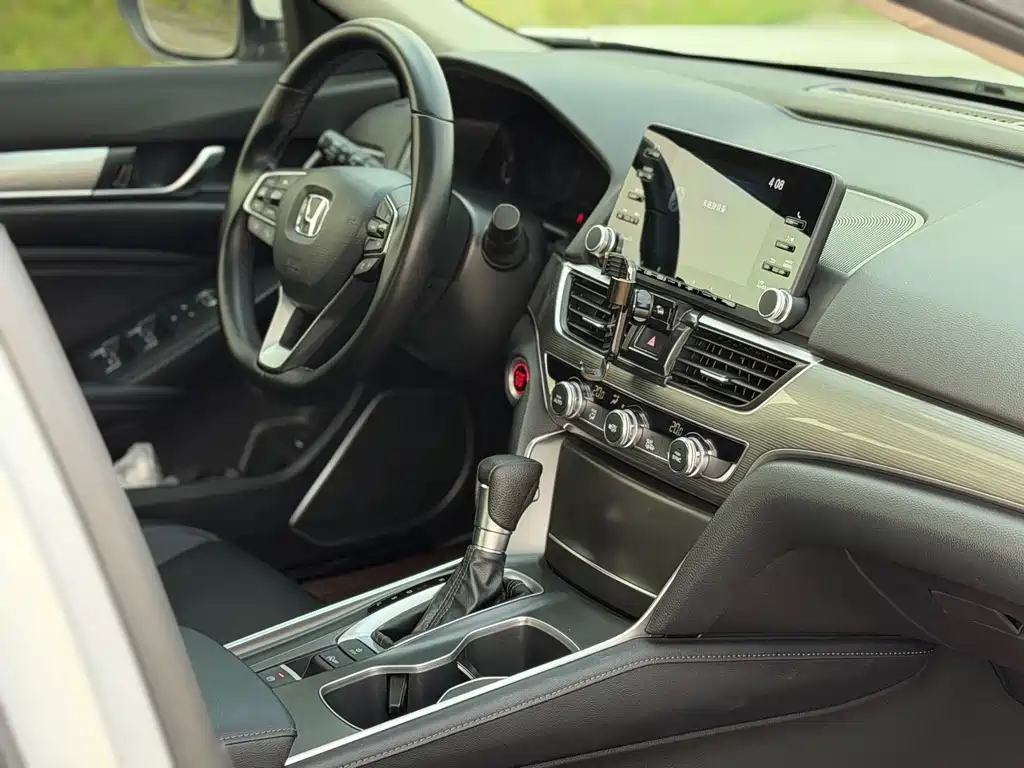 Accord 2021 260TURBO Luxury Starry Sky Limited Edition купить на сайте DeffCars