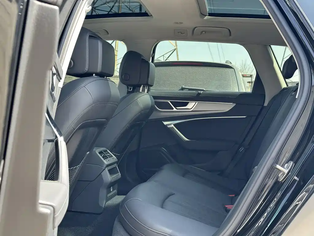 Audi A6 imported 2022 allroad quattro explorer 55 TFSI exclusive off-road model купить на сайте DeffCars