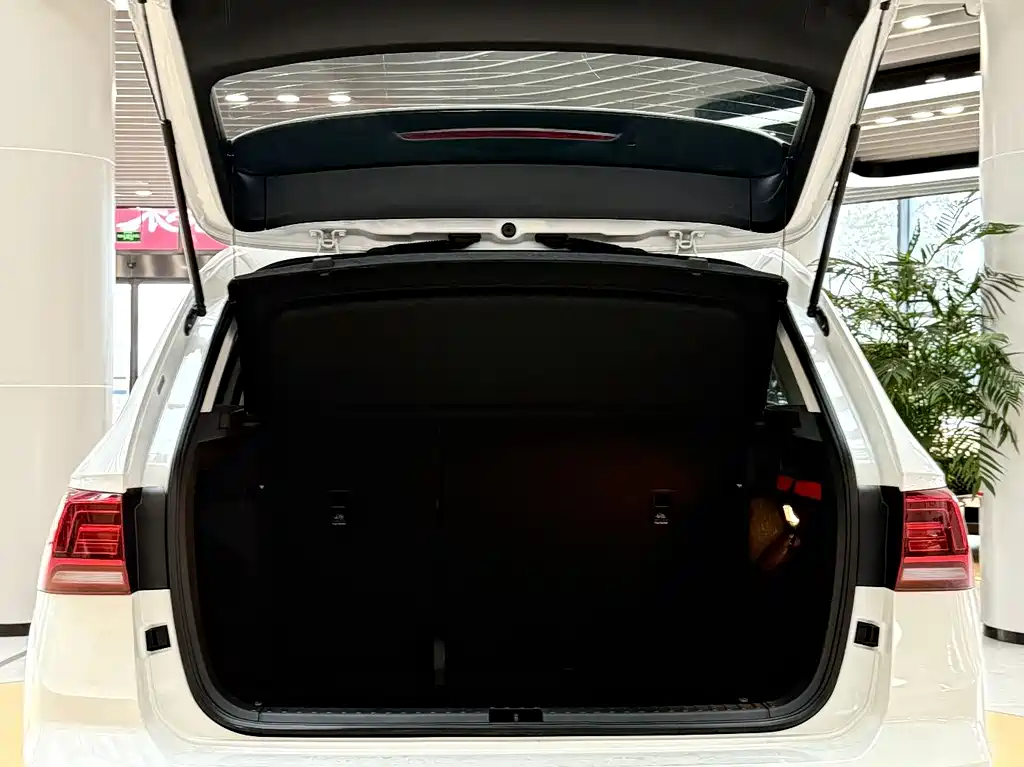 Tuyue 2022 280TSI two-wheel drive luxury version купить на сайте DeffCars