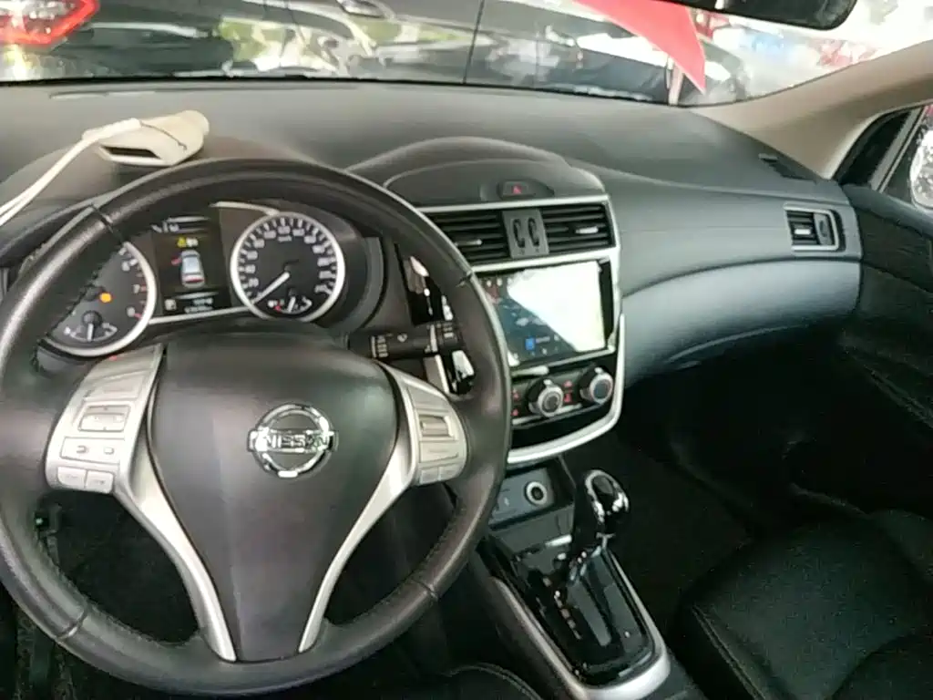 Tiida 2021 1.6L CVT Smart Travel Edition купить на сайте DeffCars