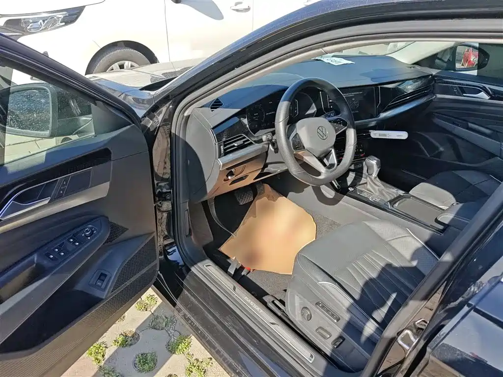 Passat 2023 facelift 330TSI Starry Sky Deluxe Edition купить на сайте DeffCars