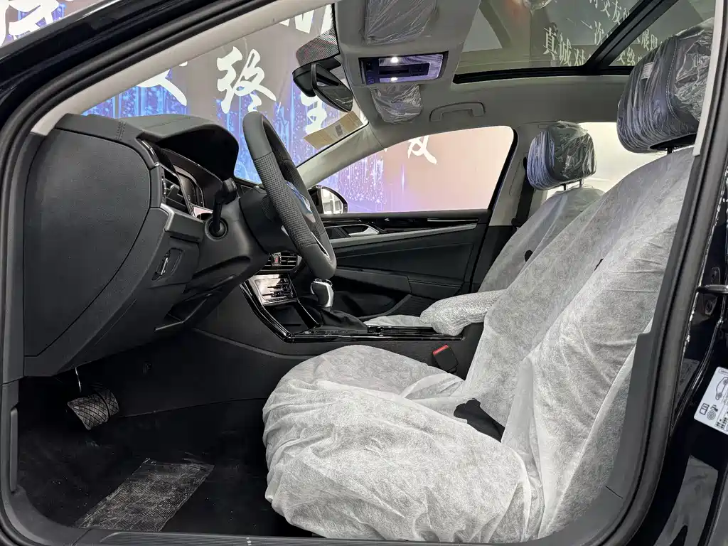 Passat 2026 Outstanding Model 380TSI Starry Sky Dragon Edition купить на сайте DeffCars