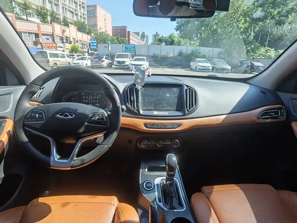 Tiggo 7 2016 2.0L CVT dazzling version купить на сайте DeffCars