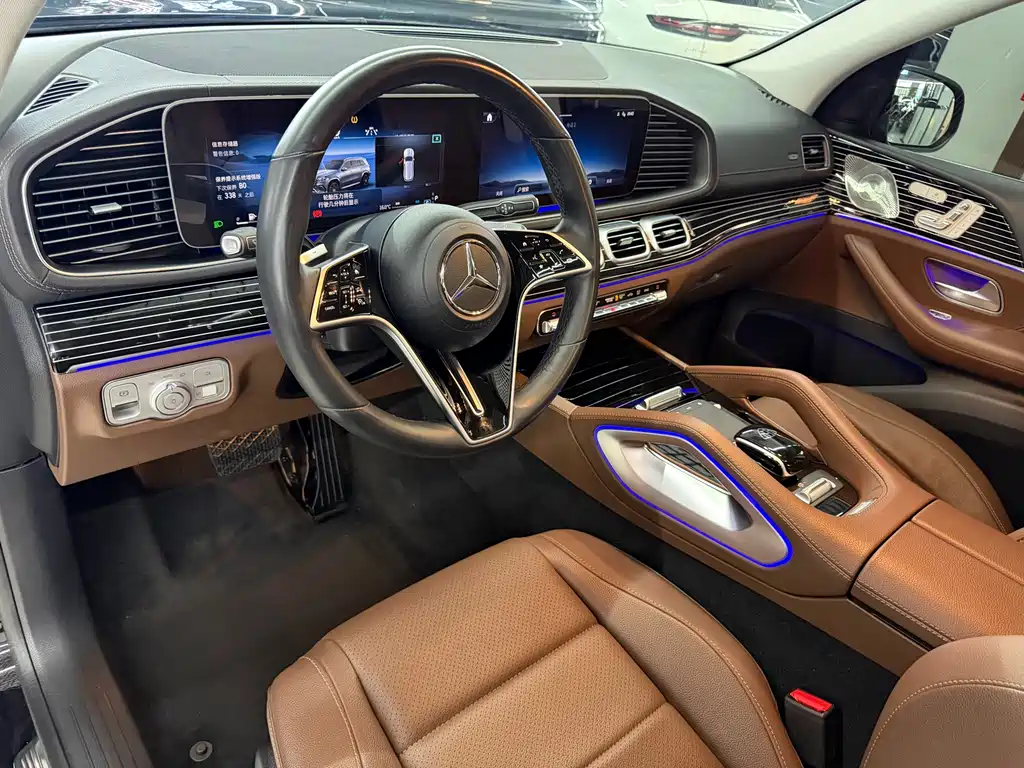 Mercedes-Benz GLS 2024 GLS 400 4MATIC купить на сайте DeffCars