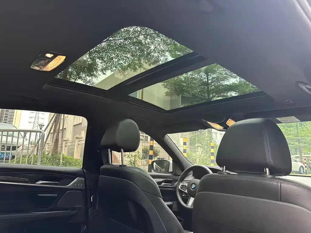 BMW 6 Series GT 2018 630i M Sports Package купить на сайте DeffCars
